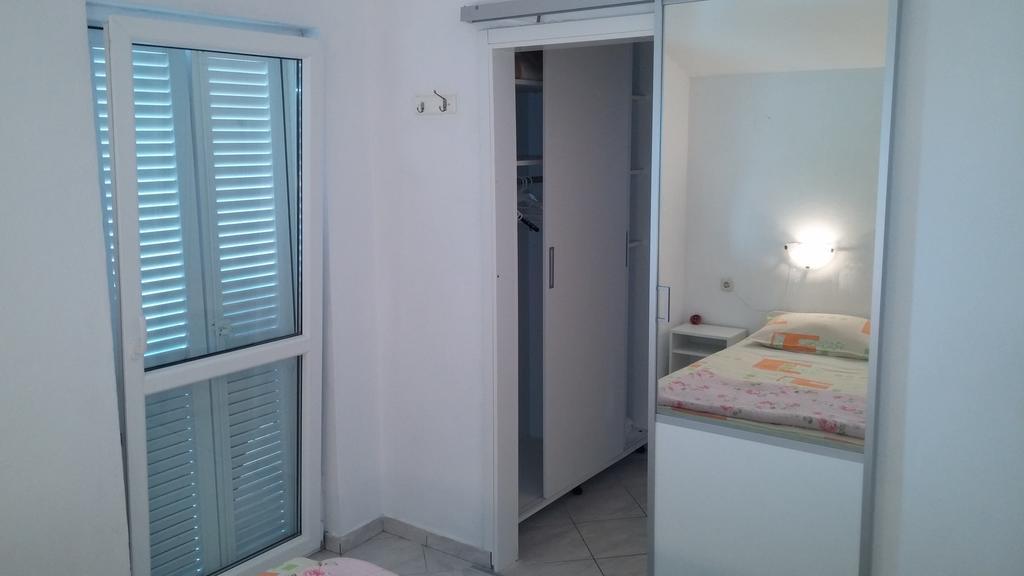 Apartments Marija Bajto Нечуям Номер фото