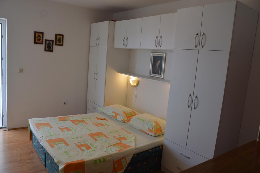 Apartments Marija Bajto Нечуям Экстерьер фото